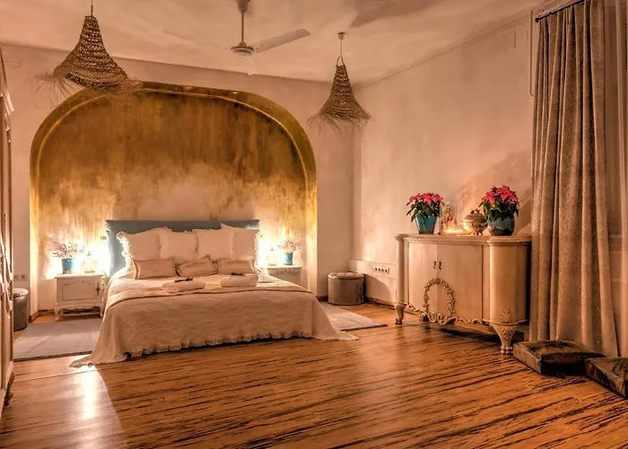 Lotus Apartment